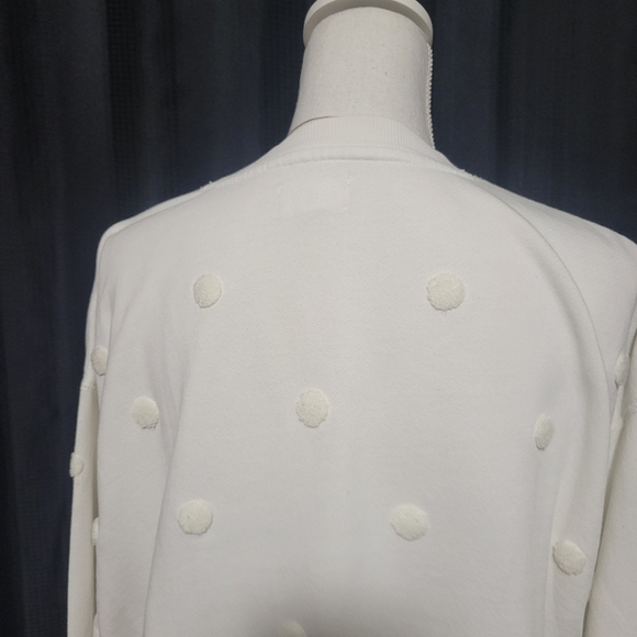 Lou & Grey sweatshirt type material with  cute polkadot textured details size m - Picture 9 of 11